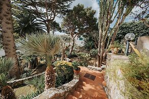 Villa White by Elite Villas