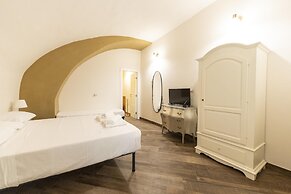 Via Carlo De Cesare 56 - Camera 2