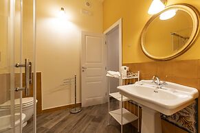 Via Carlo De Cesare 56 - Camera 2