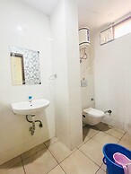 Roomshala 168 Startlight Suites