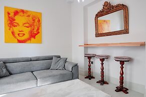 Cozy Flat With Balcony 5 min to Galata Tower