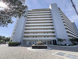 Vista Mar Bay Views Close to Miami Attractions