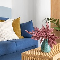 Bayshore Bliss- Cozy Space Pool Views