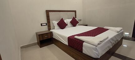 Hotel Blue Sky Residency