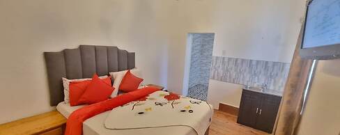 Neo & ruks guest house
