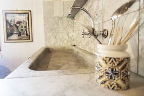 La Pergola, Holiday Home in Tuscany on the Hill and Near the Sea, for 