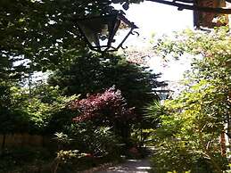 La Pergola, Holiday Home in Tuscany on the Hill and Near the Sea, for 