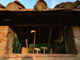 La Pergola, Holiday Home in Tuscany on the Hill and Near the Sea, for 