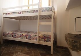 La Pergola, Holiday Home in Tuscany on the Hill and Near the Sea, for 