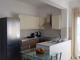 Iriana's Apartments in Center