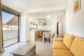 Iriana's Apartments in Center