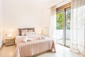 Iriana's Apartments in Center