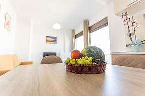 Iriana's Apartments in Center