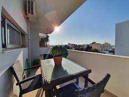 Iriana's Apartments in Center