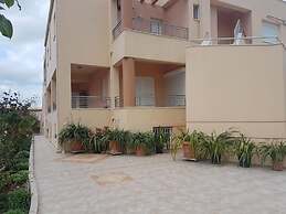 Sofie s Garden View Apartment