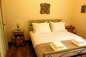 Stone Gea Apartment up Floor