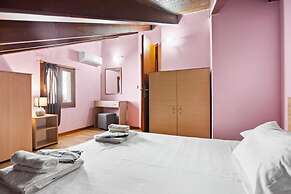 Emmanouel Maisonette Near the Sea