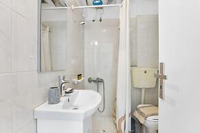 Sun Beach Apartment in Chania 15