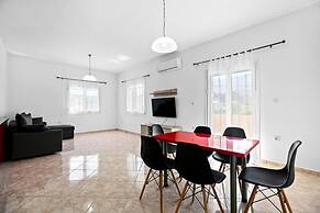 Chrisy s Apartment in Chania