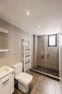 Kayzo Luxury Apartment With Pool