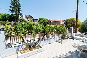 Soko Guest House in Astratigos