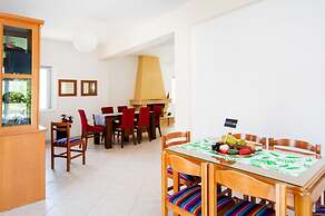 Soko Guest House in Astratigos