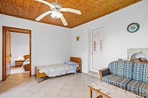 Nick s Apartment in Kambos