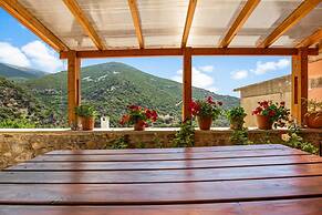 Maria s House With View in Kambos
