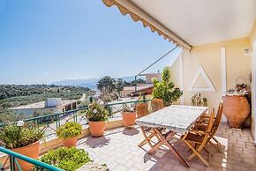 Leonidas House With Sea View