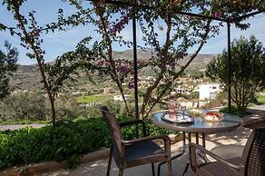 Peroulakis Traditional House