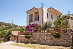 Peroulakis Traditional House