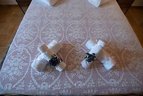 Peroulakis Traditional House