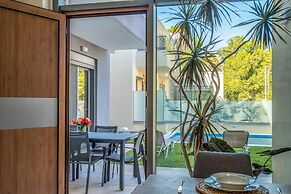 Park-view Pool Villa