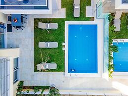 Park-view Pool Villa