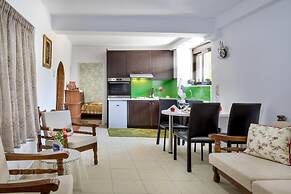 Panethimos House in Nature