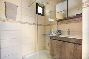 Panethimos House in Nature