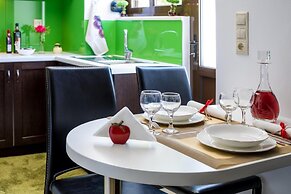 Panethimos House in Nature