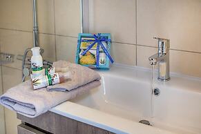 Panethimos House in Nature