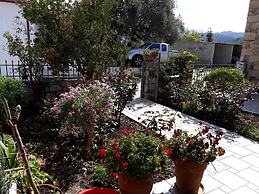 Eftihia s Traditional House