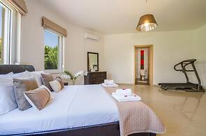 Villa Elina Luxury Residence