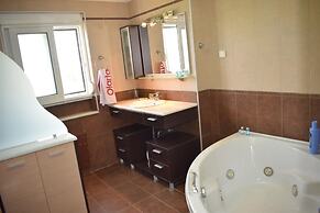 Ilias Villa IN Chania