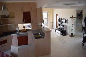 Ilias Villa IN Chania