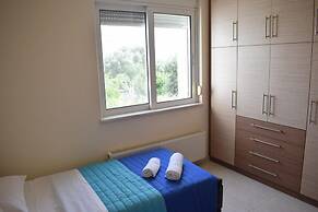 Ilias Villa IN Chania