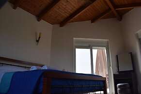 Ilias Villa IN Chania