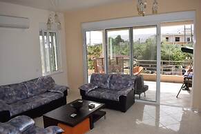 Ilias Villa IN Chania