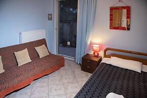 Chrissoula House In Agioi Apostoloi