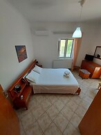 Chrissoula House In Agioi Apostoloi