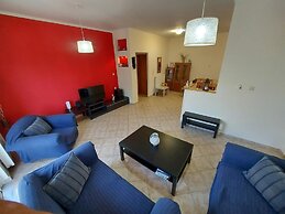 Chrissoula House In Agioi Apostoloi