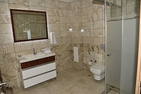 Cevaher Hotel & Suites