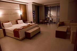 Cevaher Hotel & Suites